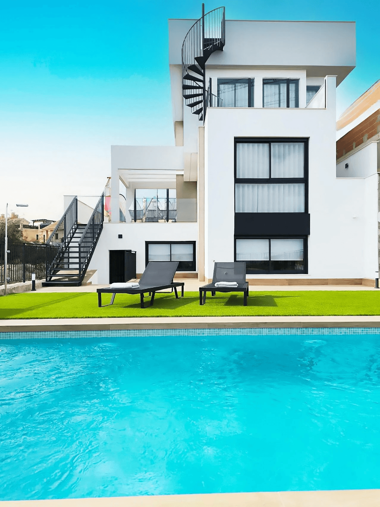 Villa à la vente à Algorfa