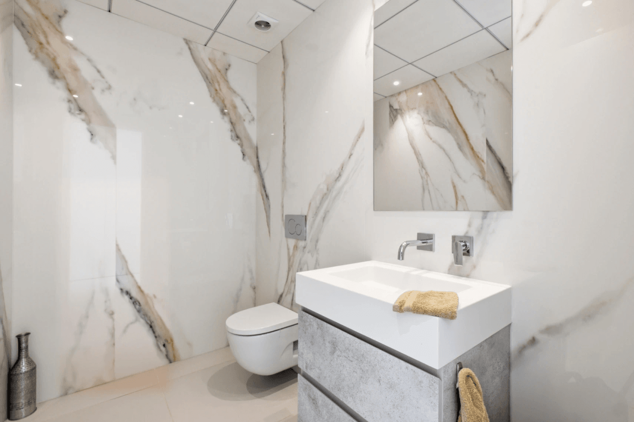 Villa en Venta Polop: 3 dormitorios y piscina privada