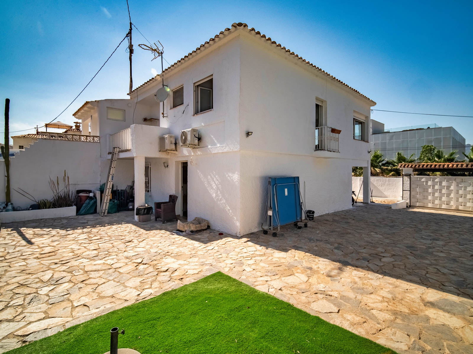 Villa for sale in Albir