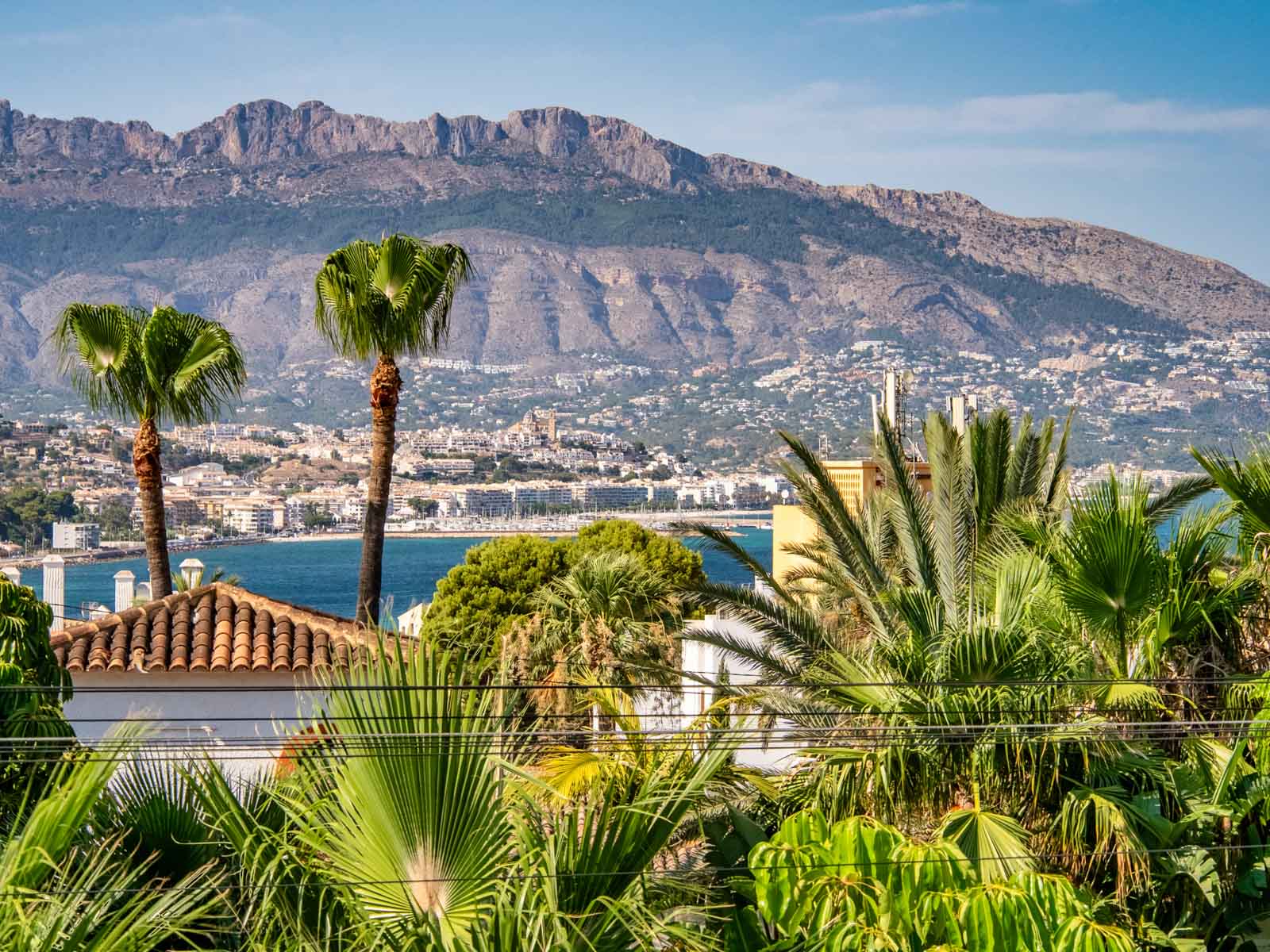 Villa for sale in Albir