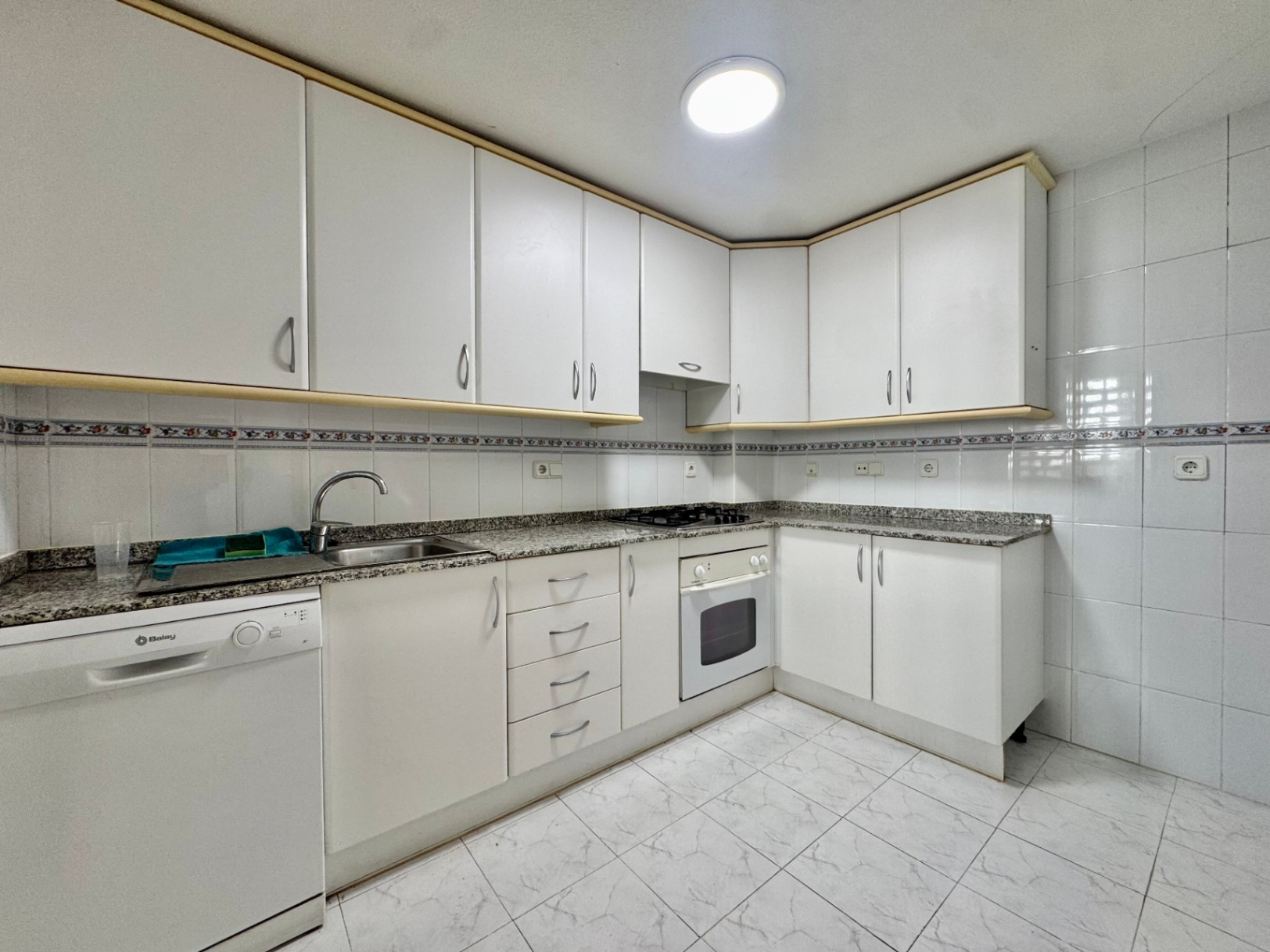 Appartement à la vente à Albir